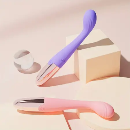 Hot Sell Fashion Women's Mini G-Spot Wireless Electric Rabbit Vibrator Factory Price Clitoral Sucking Dildo Vibrator